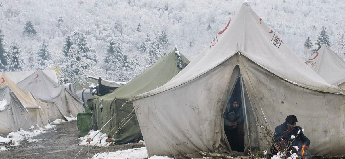 Das ehemalige Flüchtlingscamp Vucjak in Bosnien und Herzegowina im Winter 2019. Save the Children und bosnische Sozialdienste evakuierten damals rund 250 Kinder aus Vucjak und brachten sie in sichere Unterkünfte in der Umgebung.
