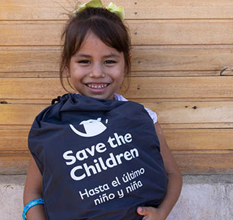 Als größte unabhängige Kinderrechtsorganisation der Welt setzt sich Save the Children auch 2021 weiterhin dafür ein, dass Kinder überall auf der Welt einfach Kinder sein dürfen. © Víctor Leiva / Save the Children
