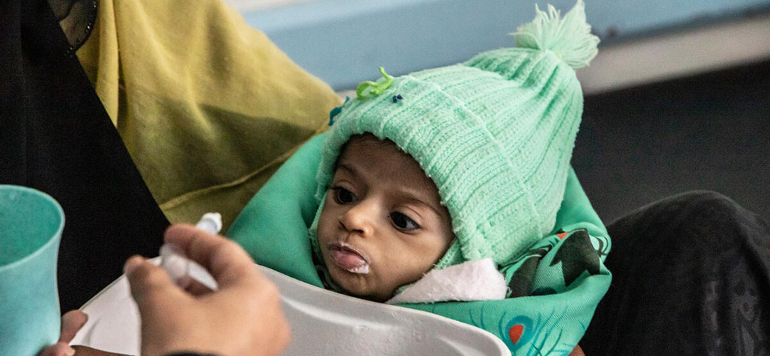 Mit drei Monaten erkrankte Haifa* an Durchfall, Fieber und Husten. Ihre Mutter brachte sie ins Krankenhaus. © Anna Pantelia / Save the Children