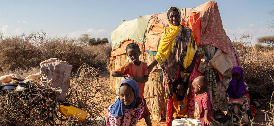 Canab und ihre Kinder waren gezwungen, ihre Heimat in Somalia aufgrund von Dürre und Wasserknappheit zu verlassen.