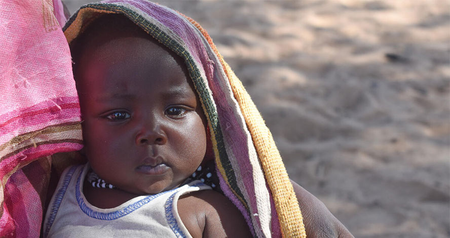 Im Sudan benötigen 15,8 Millionen Menschen humanitäre Hilfe – das sind etwa ein Drittel der Bevölkerung. Mehr als die Hälfte von ihnen sind Kinder. © Khalid Abdulfatah / Save the Children