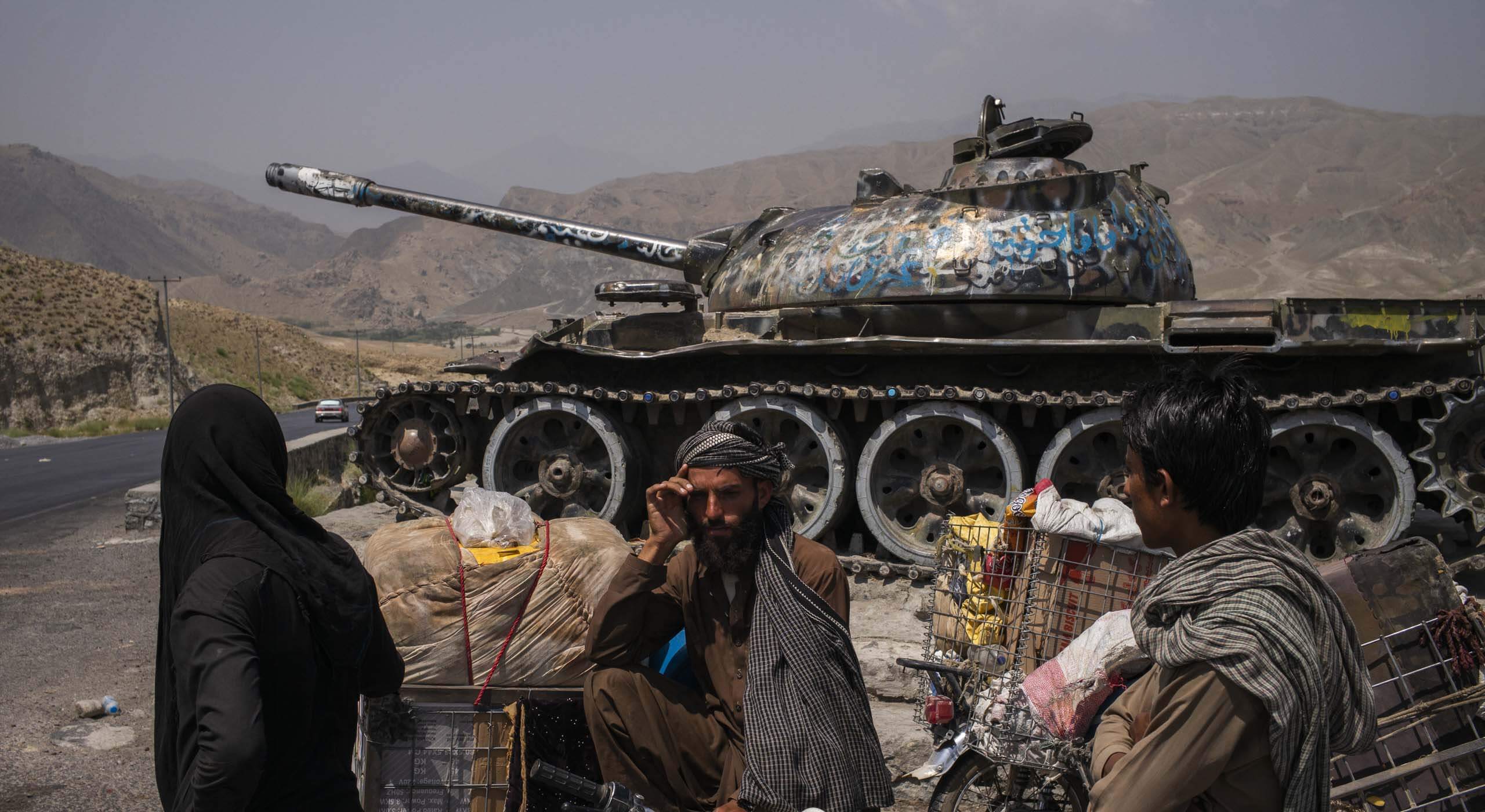 Alter russischer Panzer in Afghanistan 
