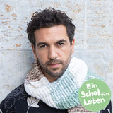 Elyas M'Barek trägt den Schal fürs Leben