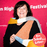 Die Bundestagsabgeordnete Dr. Bärbel Kofler unterstützt Save the Children.