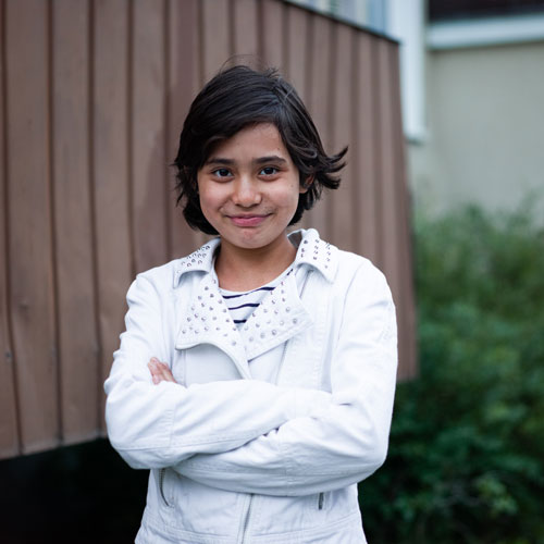 Mädchen namens Sarina 11 Jahre aus Afghanistan, Teil unserer Pippi Kampagne.