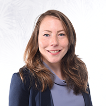 Porträtfoto von Katharina Meinck, Referentin für Kinderschutz bei Save the Children